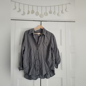 Aritzia - Wilred Free buttondown shirt